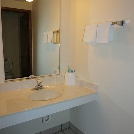 D-Lux Budget Inn Lemont ภายนอก รูปภาพ