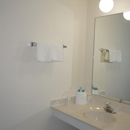 D-Lux Budget Inn Lemont ภายนอก รูปภาพ